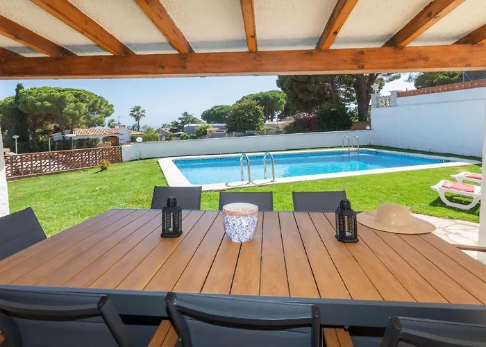 Neus By Interhome